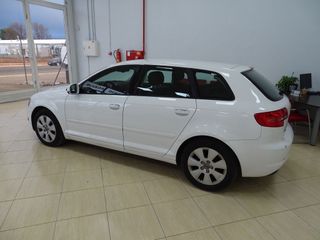 Audi A3 1.6 tdi 105cv con  168.000 km Diesel