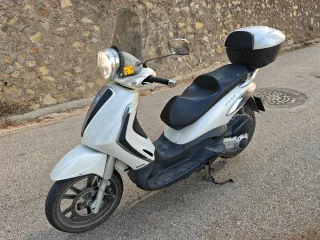 Piaggio Beverly Tourer 300 . 2010 Blanca