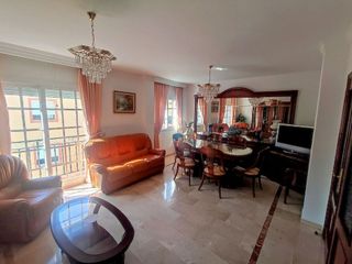 Piso en venta en Las Lagunas en Mijas