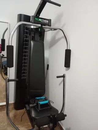 Máquina Multifunción Gimnasio se encuentra en jere
