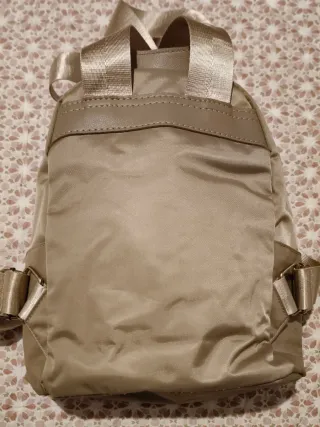 Mochila BIMBA Y LOLA bege/dourada