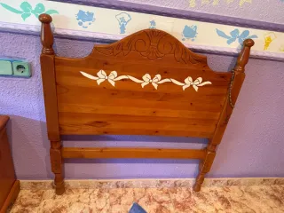 Mesita de noche juvenil madera pino