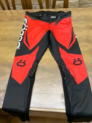 Conjunto trial Sorra Talla L