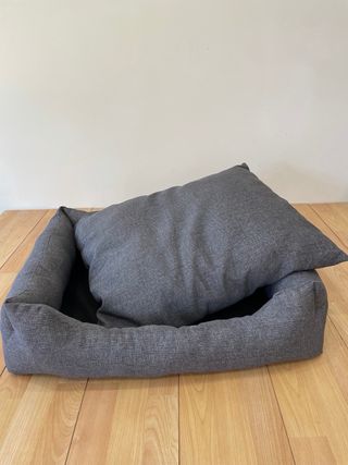 Cuccia cane/gatto grigia