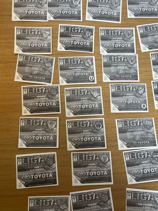 Lote 50 Cromos Liga Este 03-04
