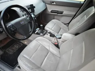 Volvo V50 2005