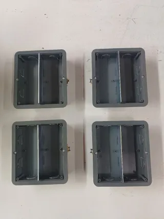 4 Cajas Empotrar Cima M250 Gris