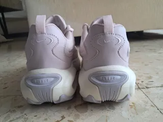 Zapatillas Nike Air Mujer Rosa y Lila