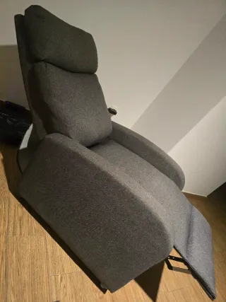 Sillón relax gris tela