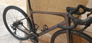 Giant Revolt Advanced 2 Gravel + carretera