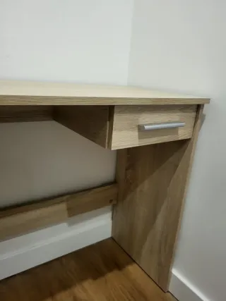 Mesa escritorio madera y metal