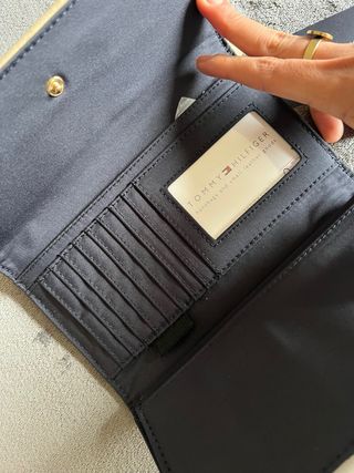 Cartera wallet Tommy Hilfiger Beige