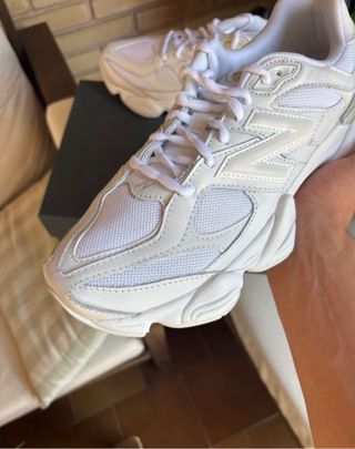 New Balance 9060 Sneakers Bianche