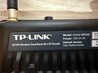 Router TP-Link MR200 necesita SIM