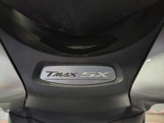 Yamaha T MAX 530 SX Negra