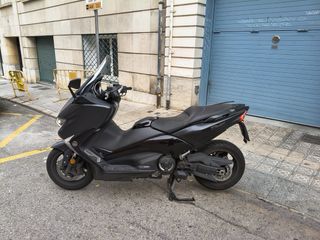 Yamaha T MAX 530 SX Negra