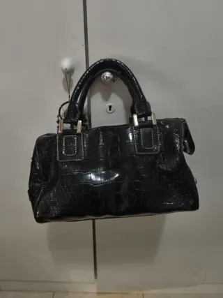Bolso Guess Negro Cocodrilo