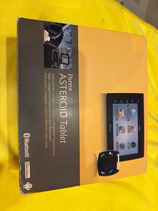 Parrot Asteroid Tablet , manos libres y mucho mas.