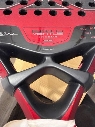 Pala de pádel NOX ed10 roja