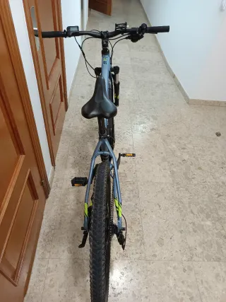 Bici eléctrica Rockrider eST100