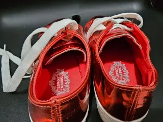 Zapatillas trainers Green Coast 38 rojo metalizado