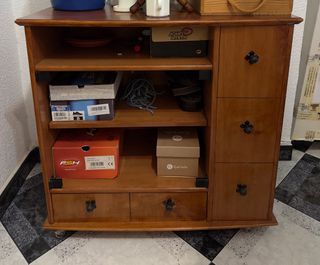 Mueble TV madera con ruedas