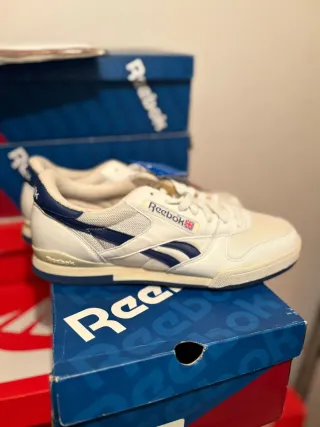 Reebok Blancas y Azules. 43-44.5.