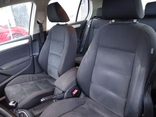 Volkswagen Golf 1.6 tdi 105 cv