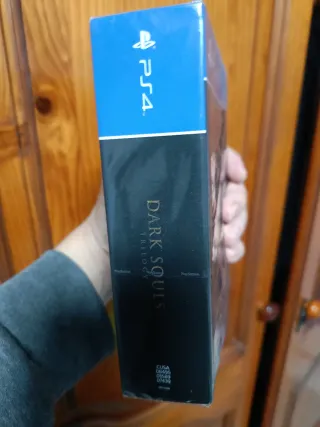 Dark Souls Trilogy PS4