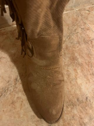 Botas ante con flecos ante