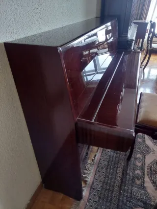 Piano Petrof Harmony 100