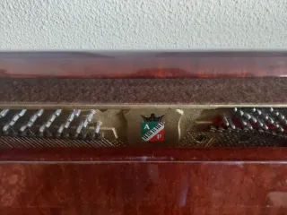 Piano Petrof Harmony 100