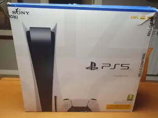 Playstation 5. 825 GB