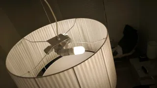 Lámpara colgante de tela plisada beige