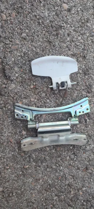 Manilla y Bisagra Puerta Lavadora Siemens 7Kg