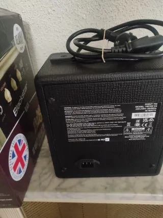 Amplificador Blackstar Debut 10E Guitarra Eléctric