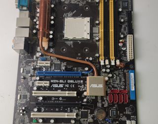 Scheda Madre Asus M2N-SLI Deluxe windows pc game