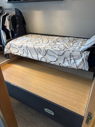 Cama nido gris con cajones
