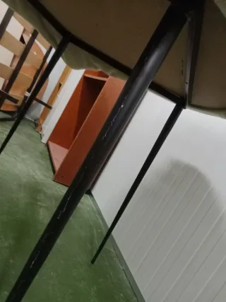 Mesa redonda 1m diámetro