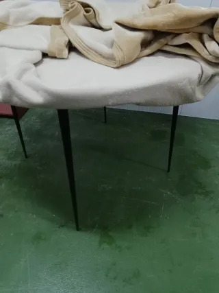 Mesa redonda 1m diámetro