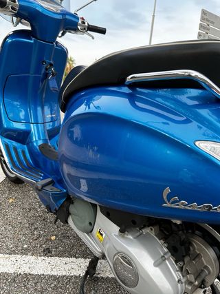 Vespa Sprint 125 Azul