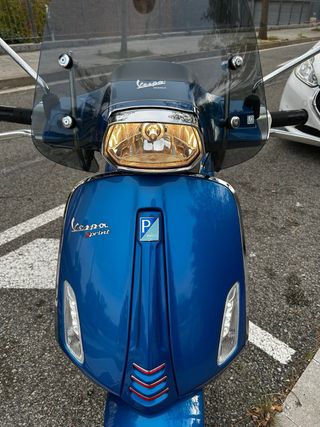 Vespa Sprint 125 Azul