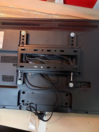 Televisor Samsung 32 Negro con Fire Stick 4K