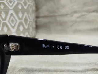 Ray-Ban Zena RB4430 Occhiali da Sole Neri