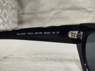 Ray-Ban Zena RB4430 Occhiali da Sole Neri