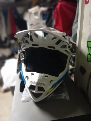 Casco Troy Lee Designs Mips Motocross Enduro nuevo