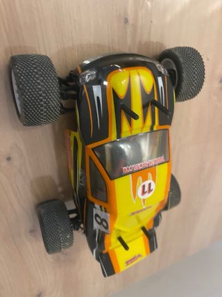 Coche teledirigido 1/18 4WD Eléctrico