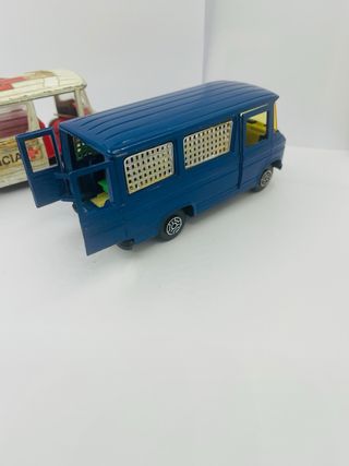 Guisval furgoneta mercedes