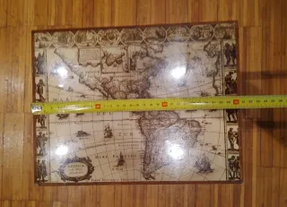 Taburete artesanal único hecho a medida