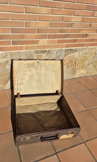 Maleta Vintage Marrón